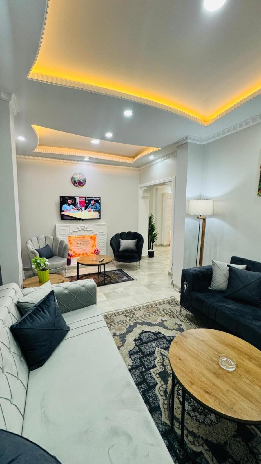 Oeztatli Apartament *